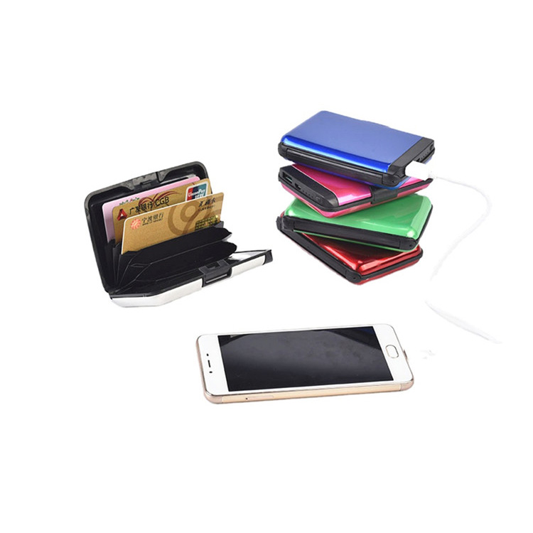 How Does a Power Bank Wallet Simplify Everyday Carry?